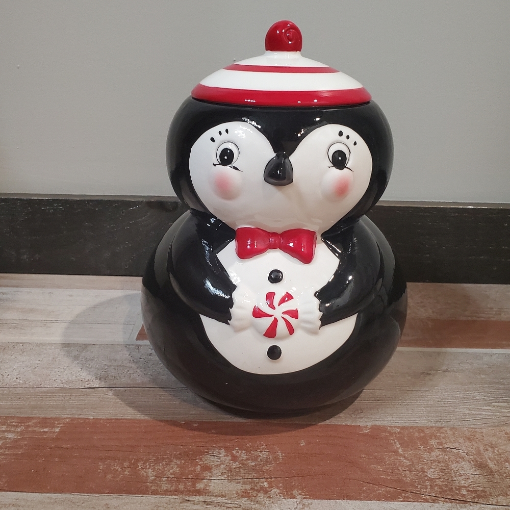 Johanna Parker Penguin Cookie Jar-NWT